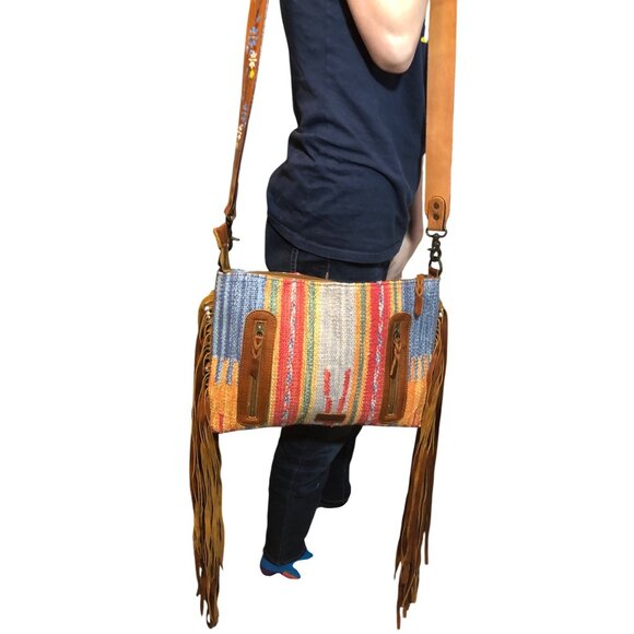 American Darling Bag Woven Fringe Shoulder Bag Floral Leather Strap Multi-Color - Picture 5 of 16